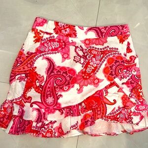 Split hem ruffle skirt